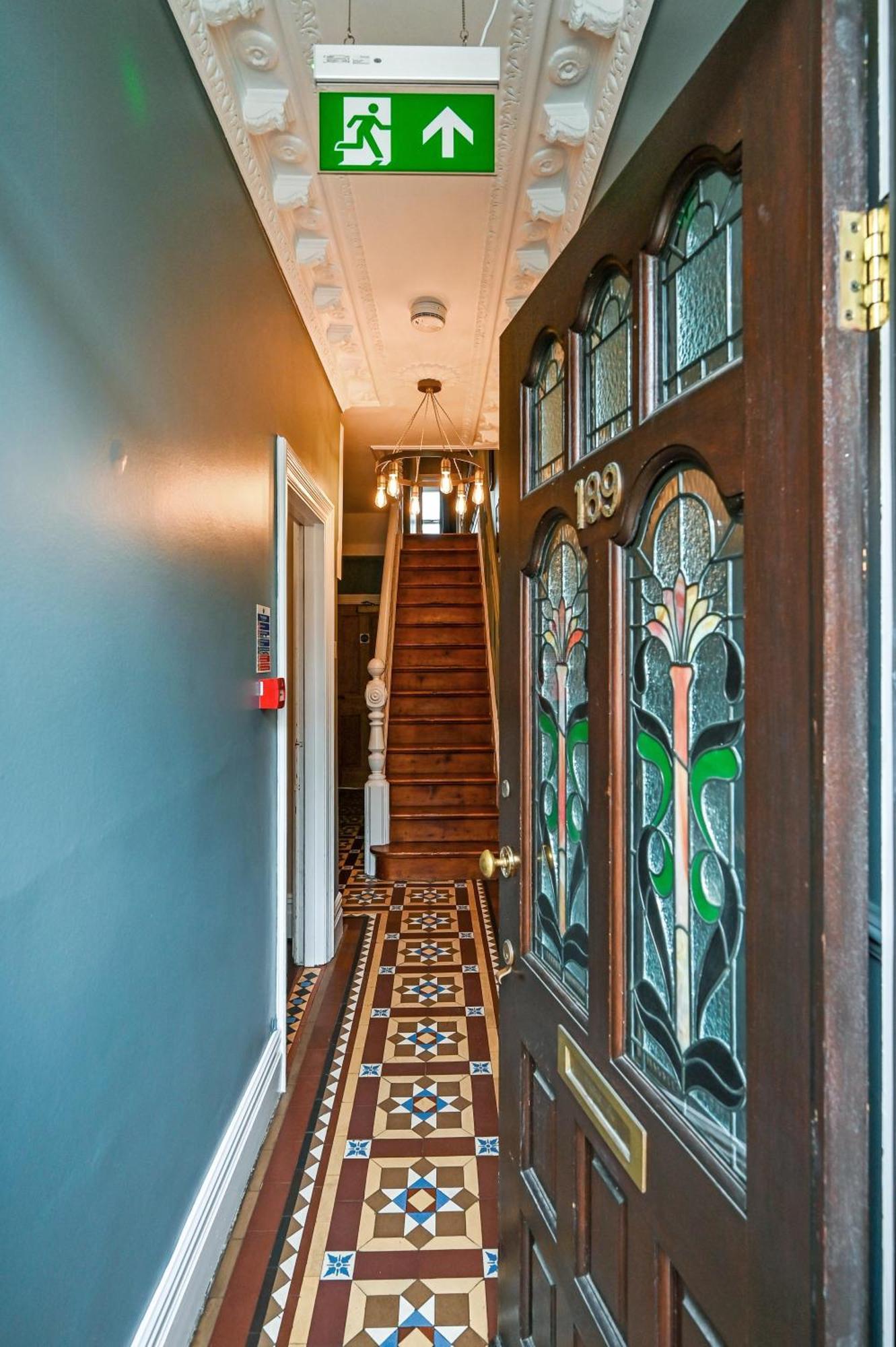 카디프 Beautiful Townhouse, Great Location - Pet Friendly 빌라 외부 사진
