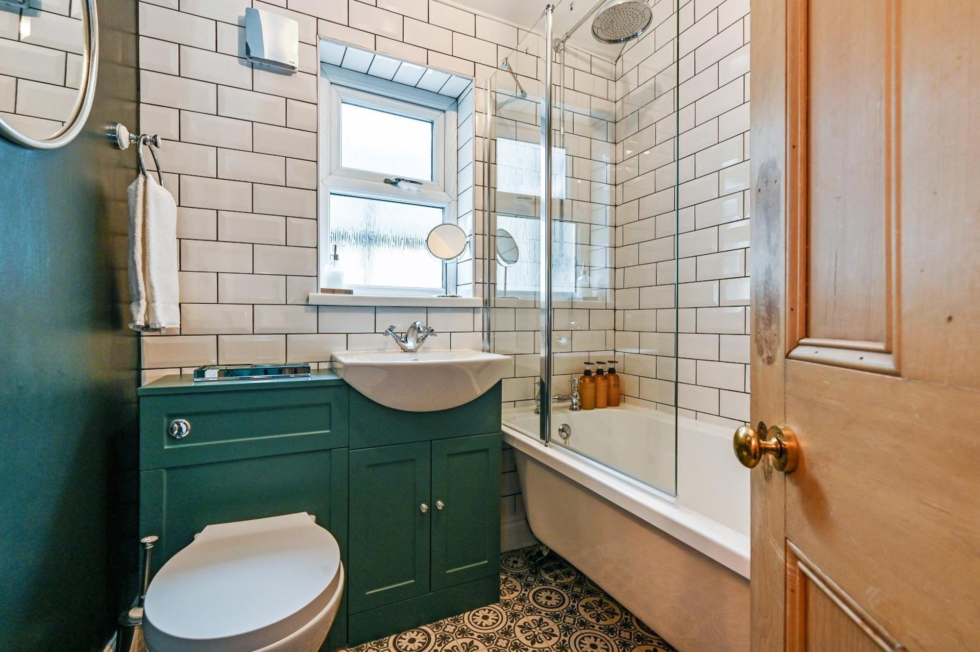 카디프 Beautiful Townhouse, Great Location - Pet Friendly 빌라 외부 사진
