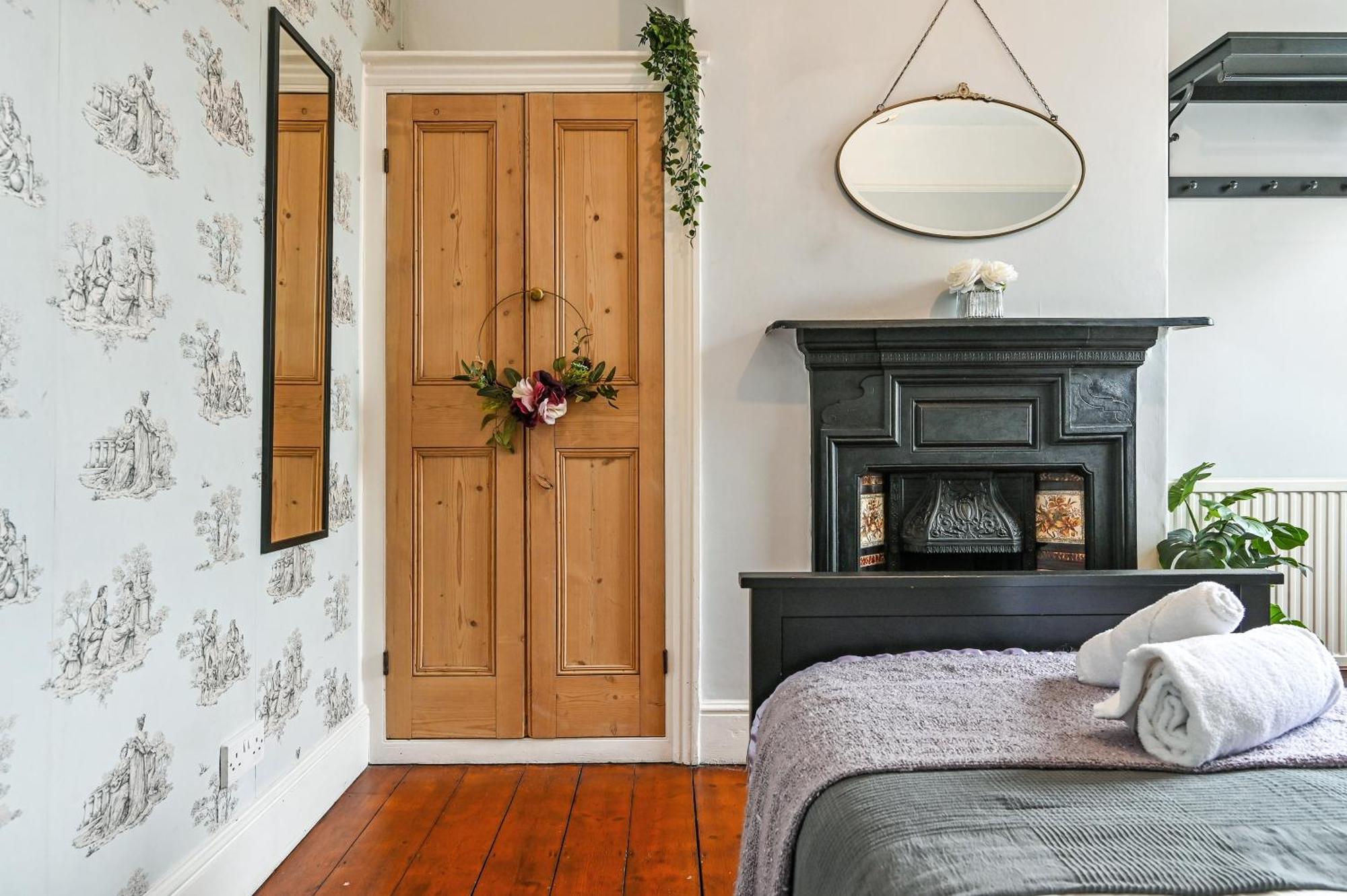 카디프 Beautiful Townhouse, Great Location - Pet Friendly 빌라 외부 사진