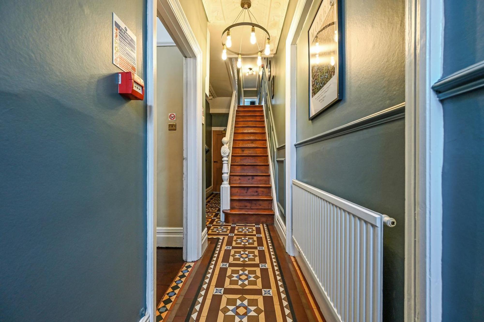 카디프 Beautiful Townhouse, Great Location - Pet Friendly 빌라 외부 사진